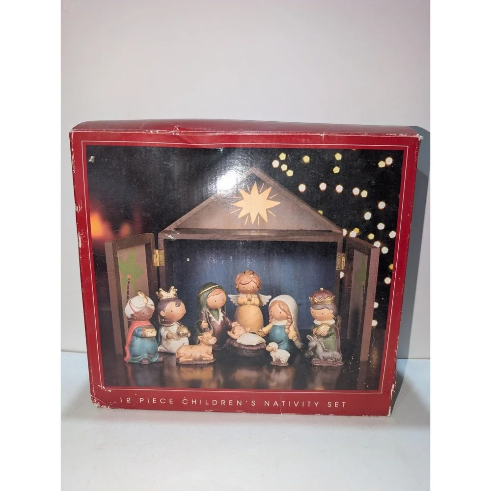 vintage North Pole Trading Co. 12 Piece Ceramic children's Nativity Set Jesus JC